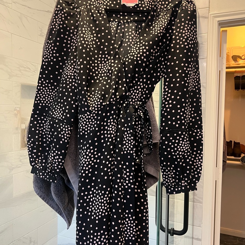 Kate Spade black and pink Polka dot dress. Size 10.
